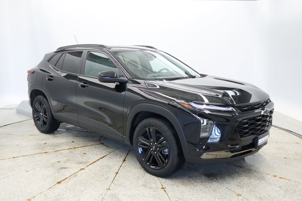 Thumbnail: 2024 Chevrolet Trax - 10