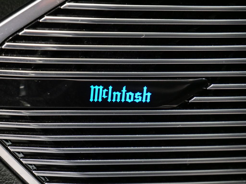 Thumbnail: 2022 Jeep Grand Cherokee - 9