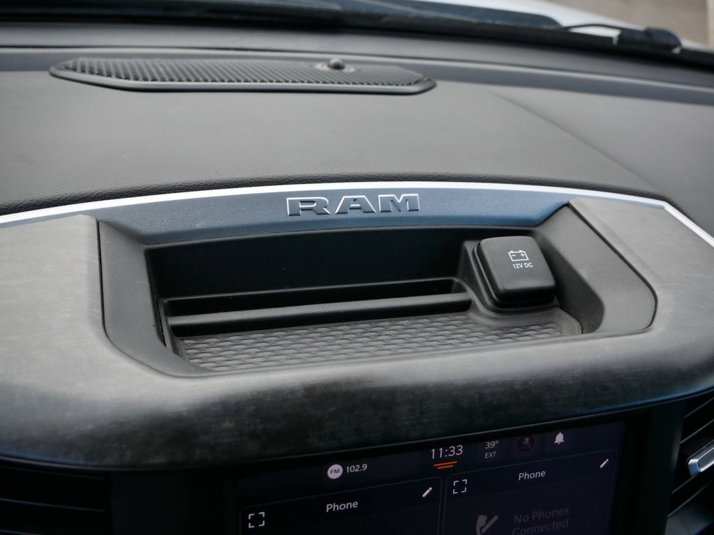 Thumbnail: 2023 RAM 1500 - 39