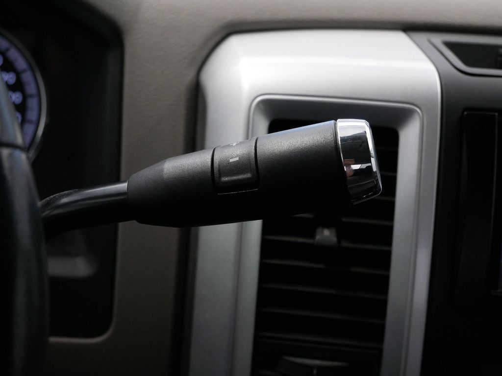Thumbnail: 2010 RAM 1500 - 32