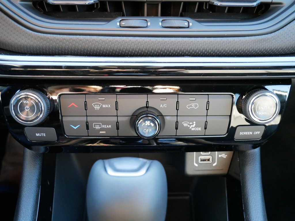 Thumbnail: 2026 Jeep Compass - 43