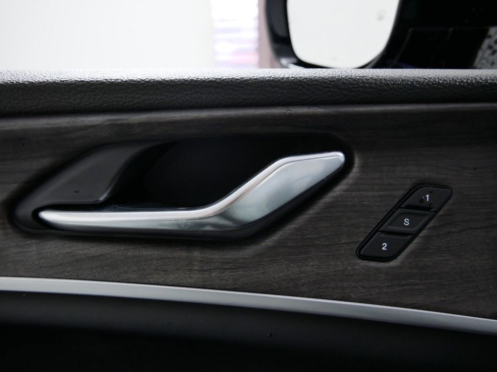 Thumbnail: 2025 Jeep Grand Cherokee L - 37