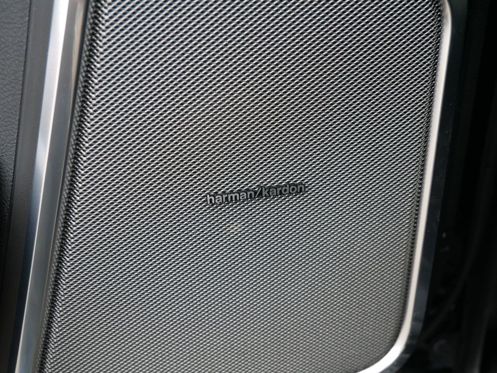 2025 RAM 2500 Laramie 33