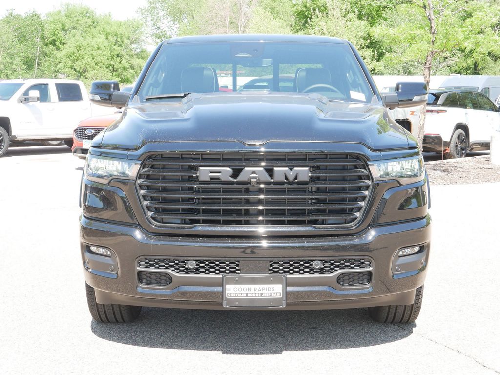 2025 RAM 1500 Laramie 4