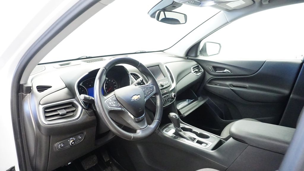 Thumbnail: 2020 Chevrolet Equinox - 26