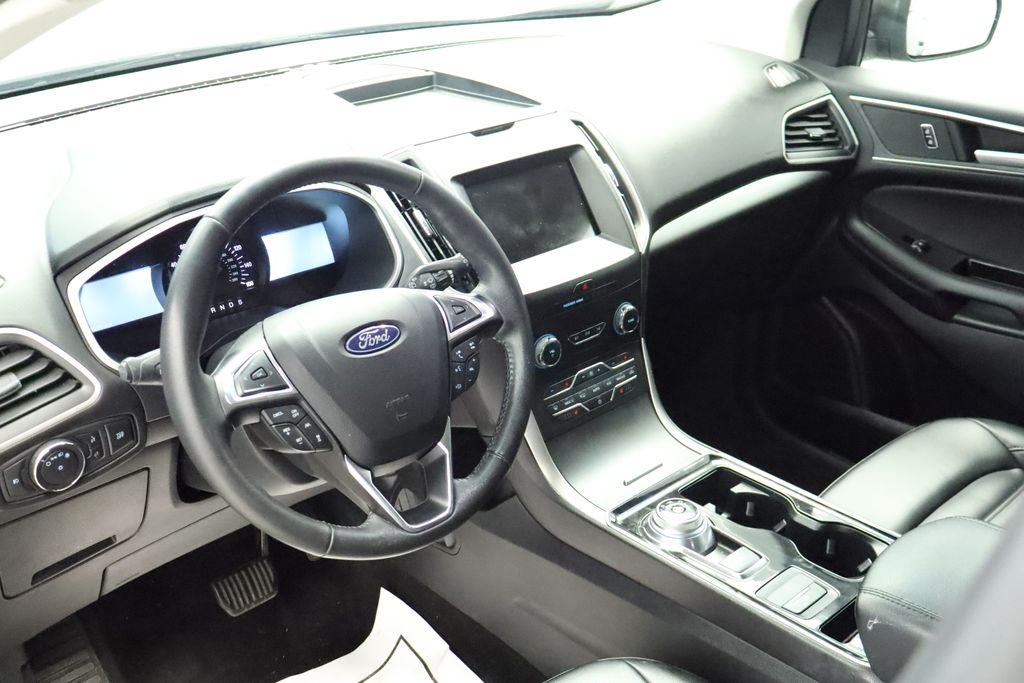 Thumbnail: 2020 Ford Edge - 28