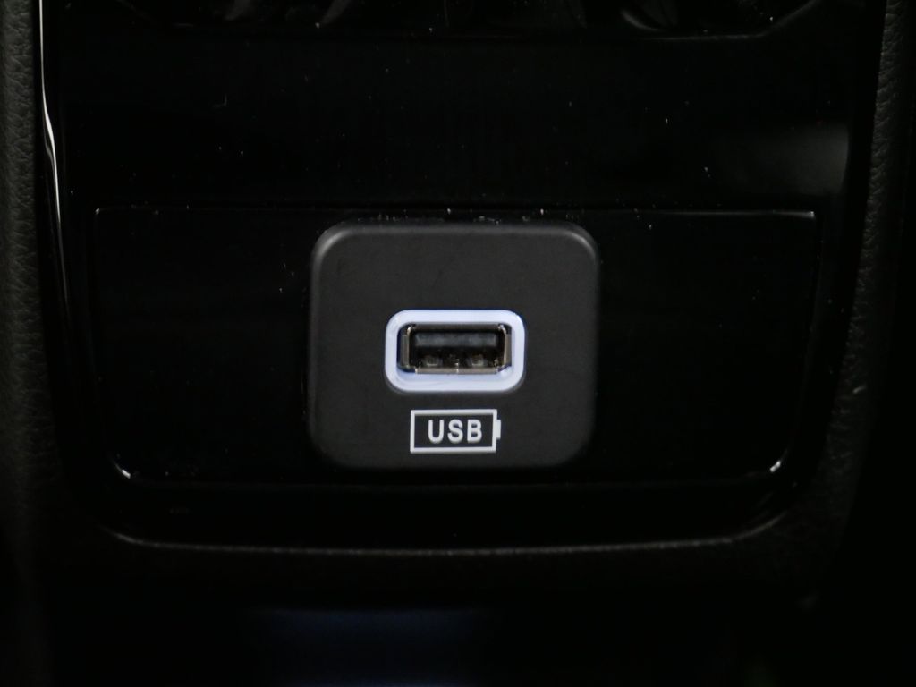 Thumbnail: 2025 Jeep Compass - 17