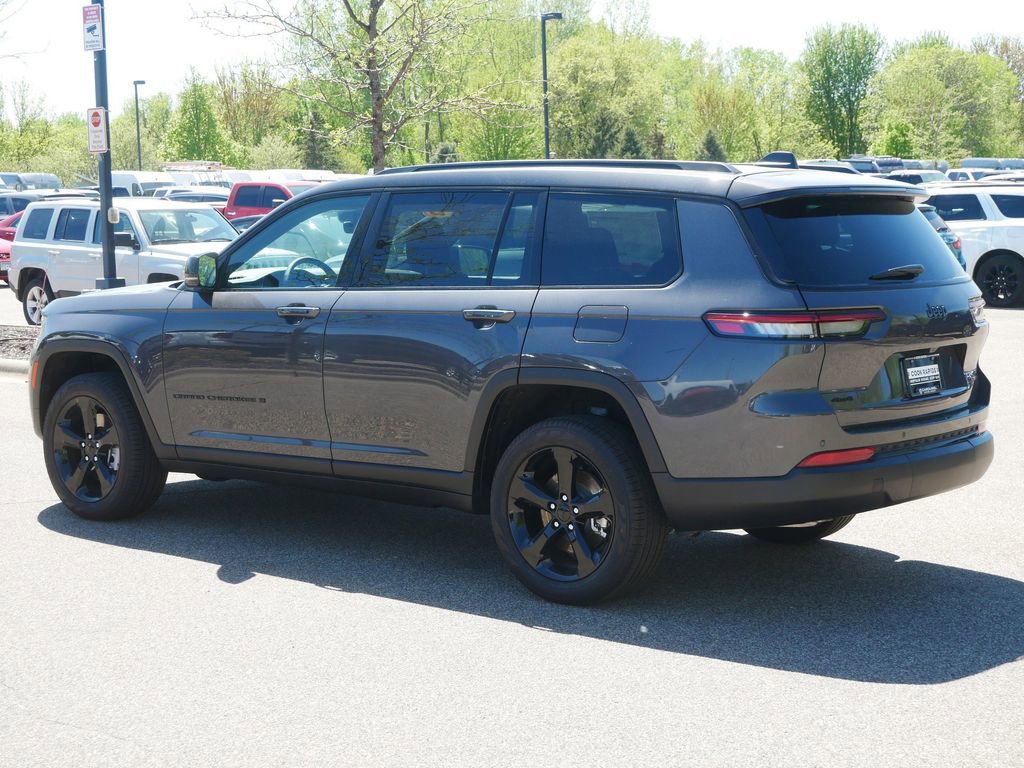 Thumbnail: 2025 Jeep Grand Cherokee L - 3