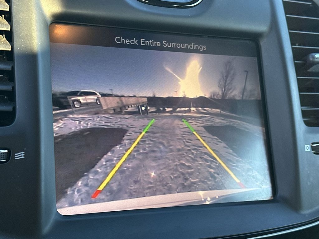 Thumbnail: 2016 Chrysler 300 - 14