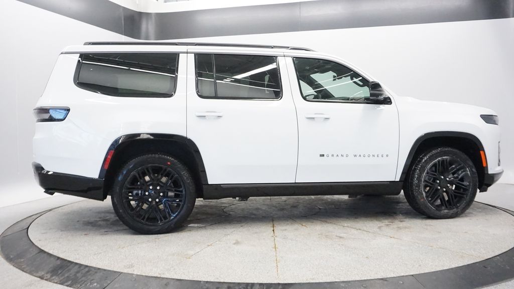 Thumbnail: 2026 Jeep Grand Wagoneer - 7