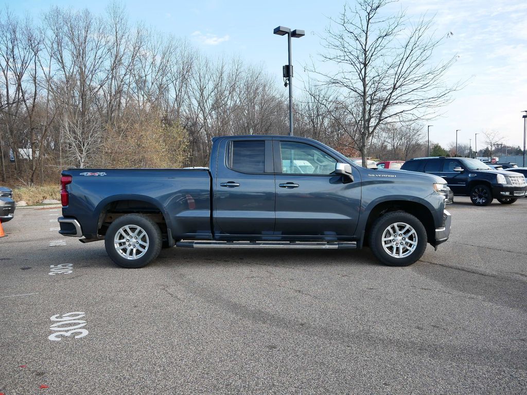 Thumbnail: 2019 Chevrolet Silverado 1500 - 44