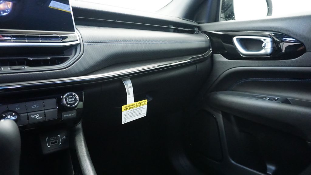 Thumbnail: 2026 Jeep Compass - 37