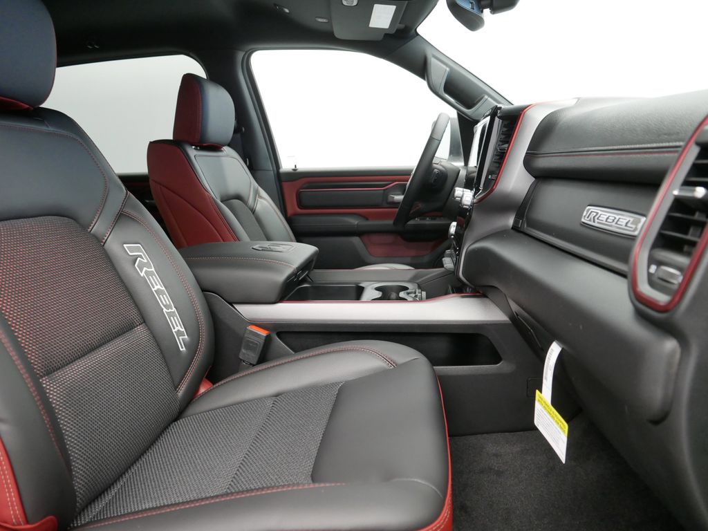 Thumbnail: 2025 RAM 1500 - 24