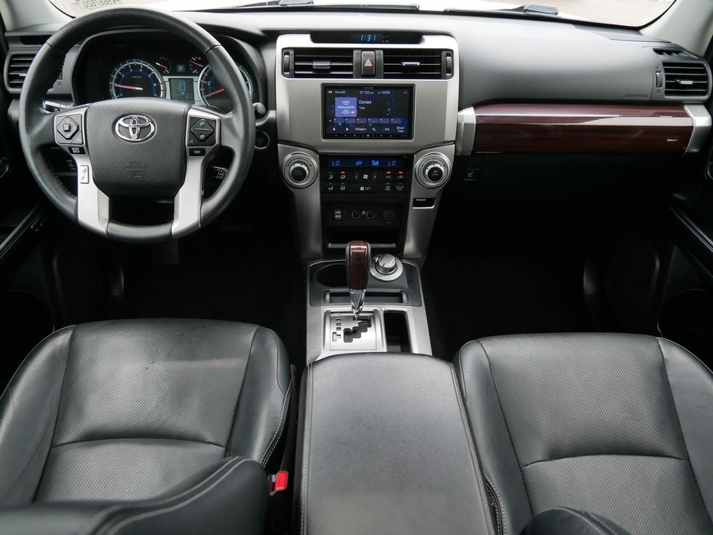 Thumbnail: 2019 Toyota 4Runner - 22