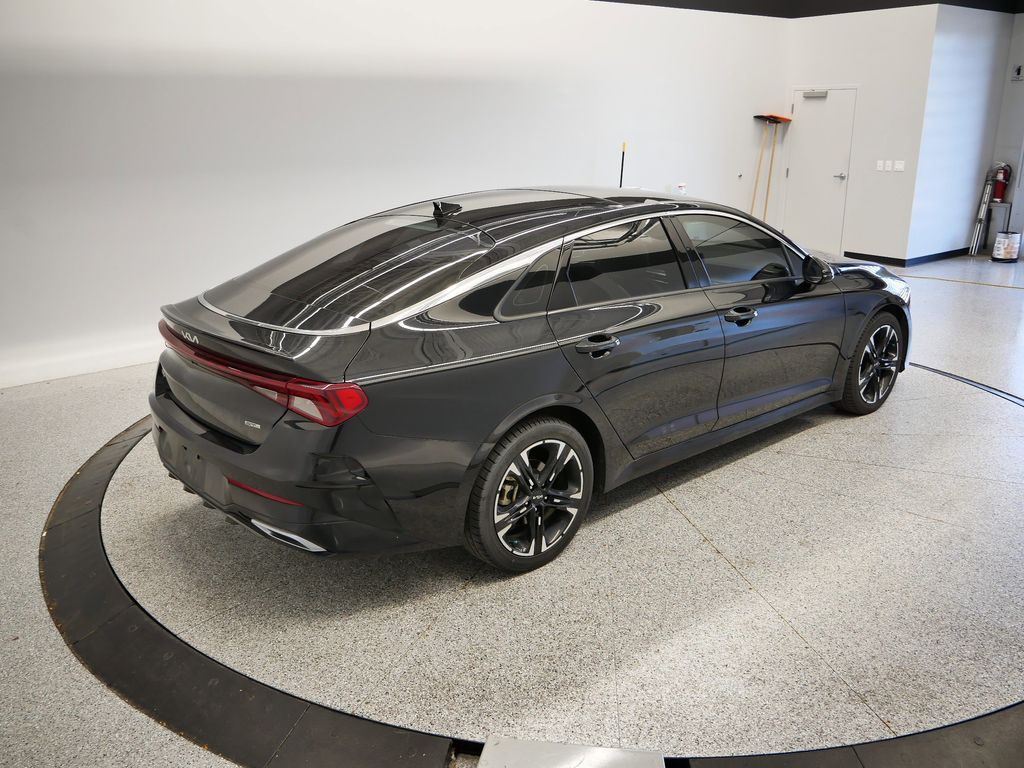 Thumbnail: 2023 Kia K5 - 18