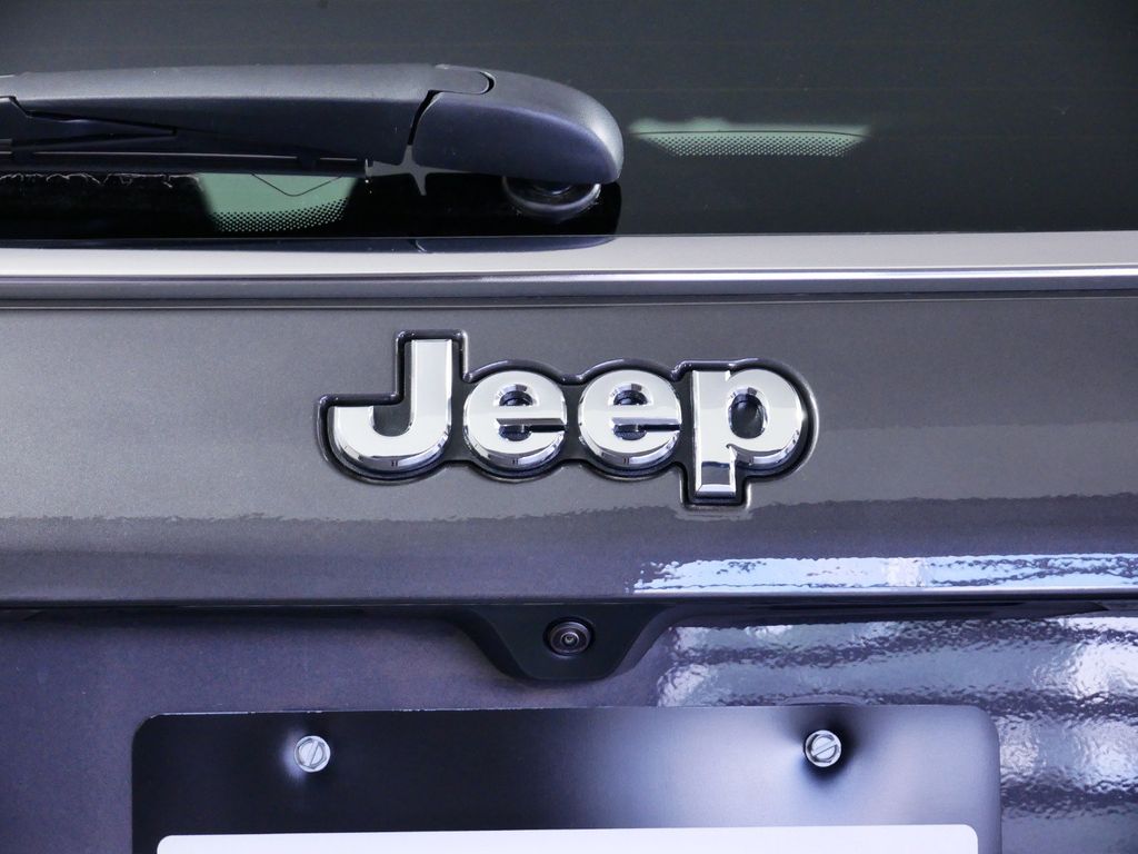 Thumbnail: 2024 Jeep Compass - 10