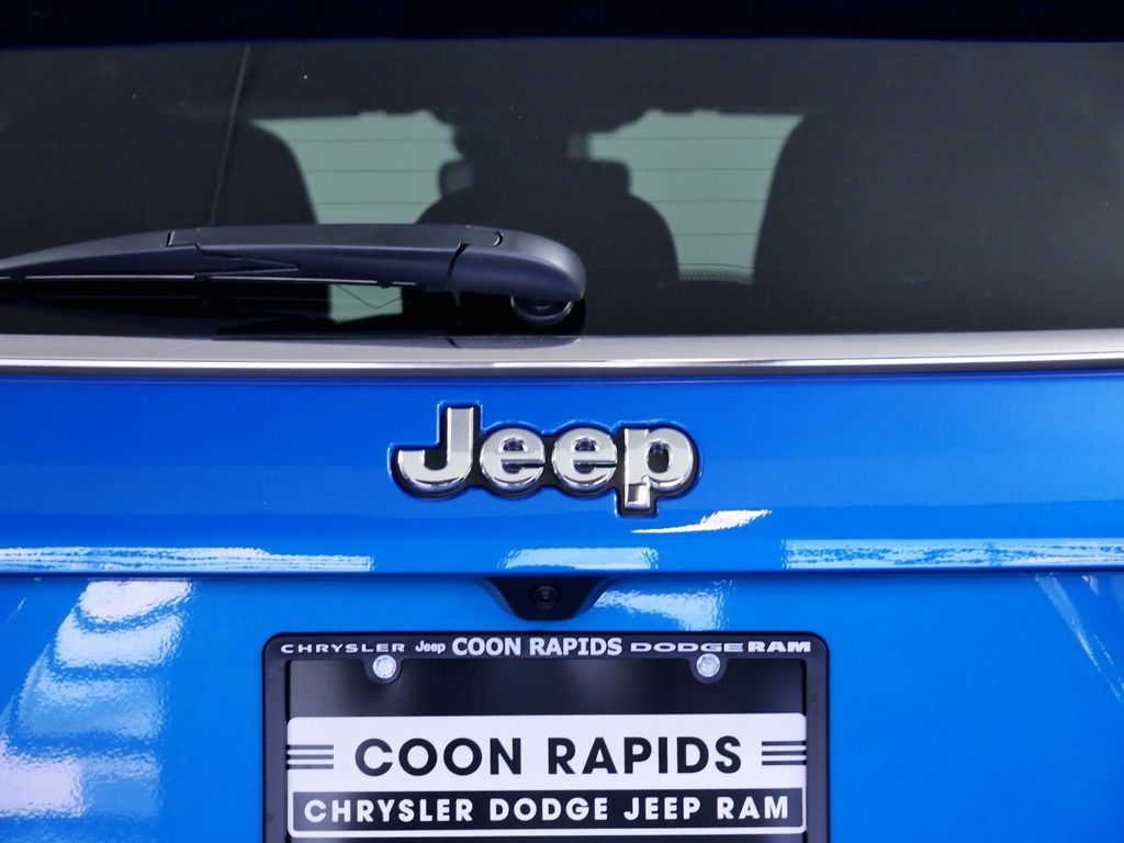 Thumbnail: 2024 Jeep Compass - 10