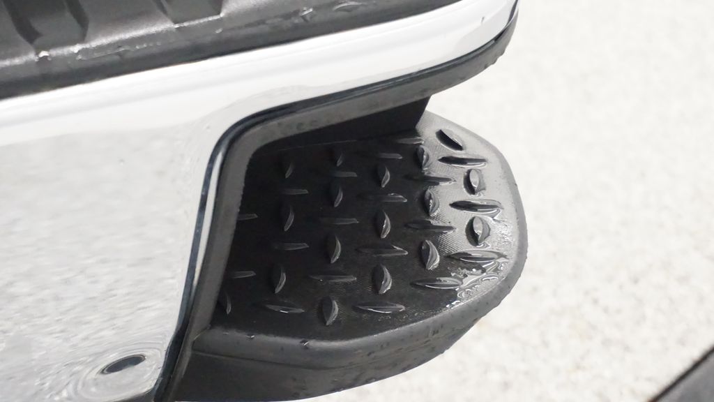 Thumbnail: 2014 Chevrolet Silverado 1500 - 20