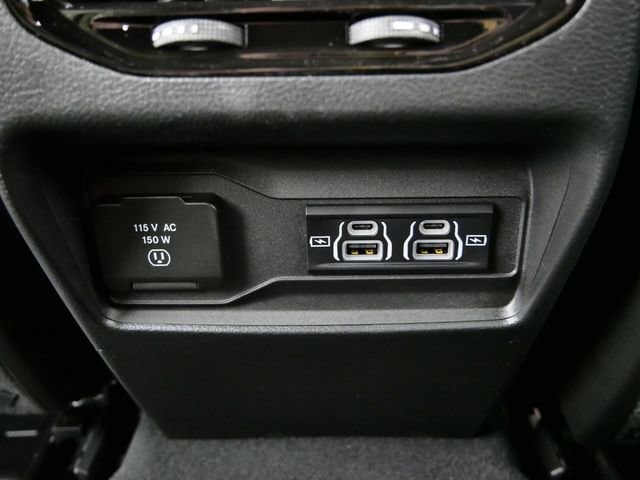 Thumbnail: 2024 Jeep Grand Cherokee - 32