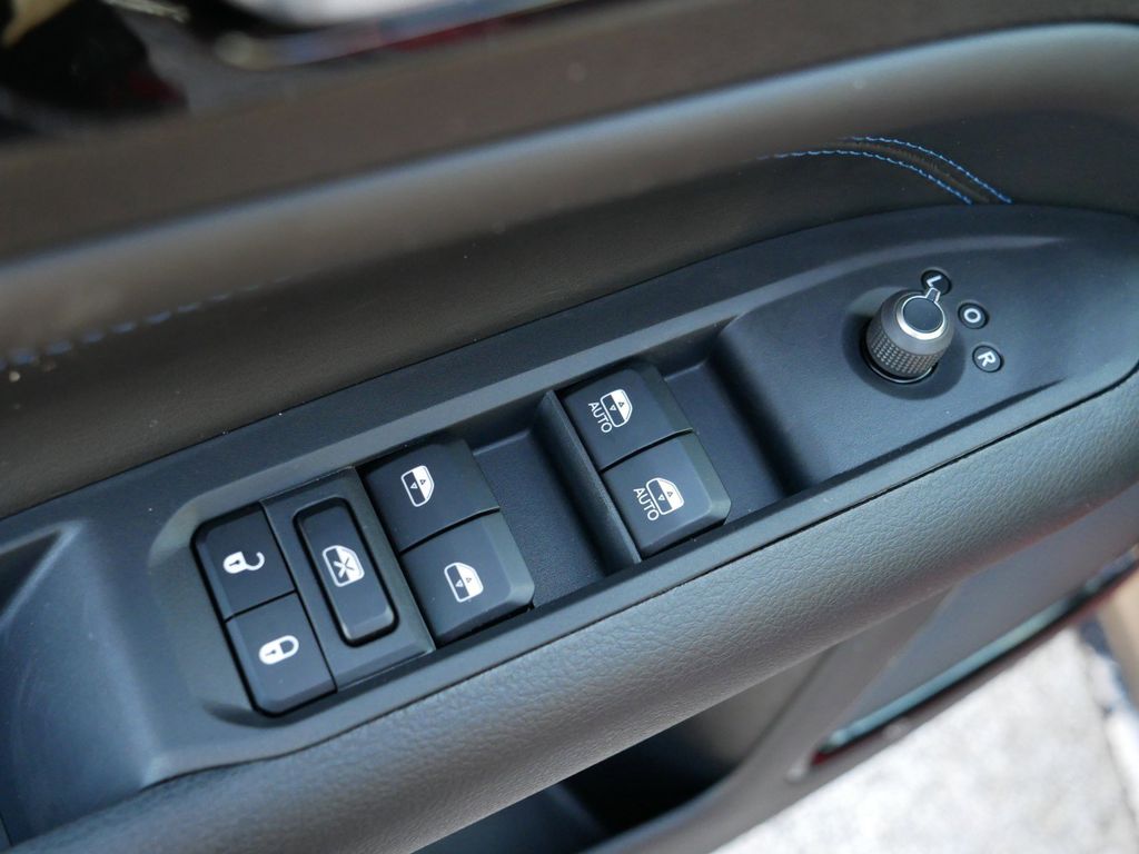 Thumbnail: 2025 Jeep Compass - 33