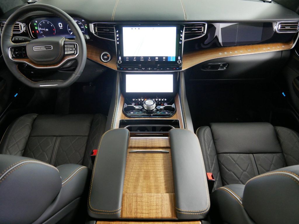 Thumbnail: 2024 Jeep Grand Wagoneer - 7