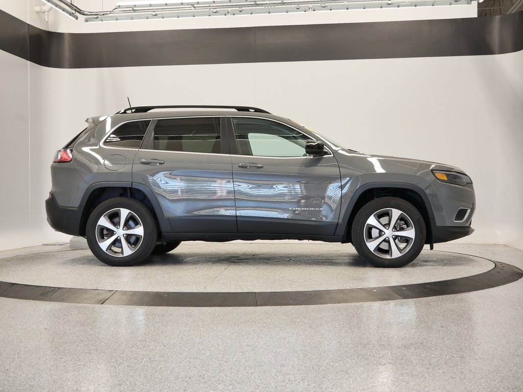 Thumbnail: 2022 Jeep Cherokee - 46