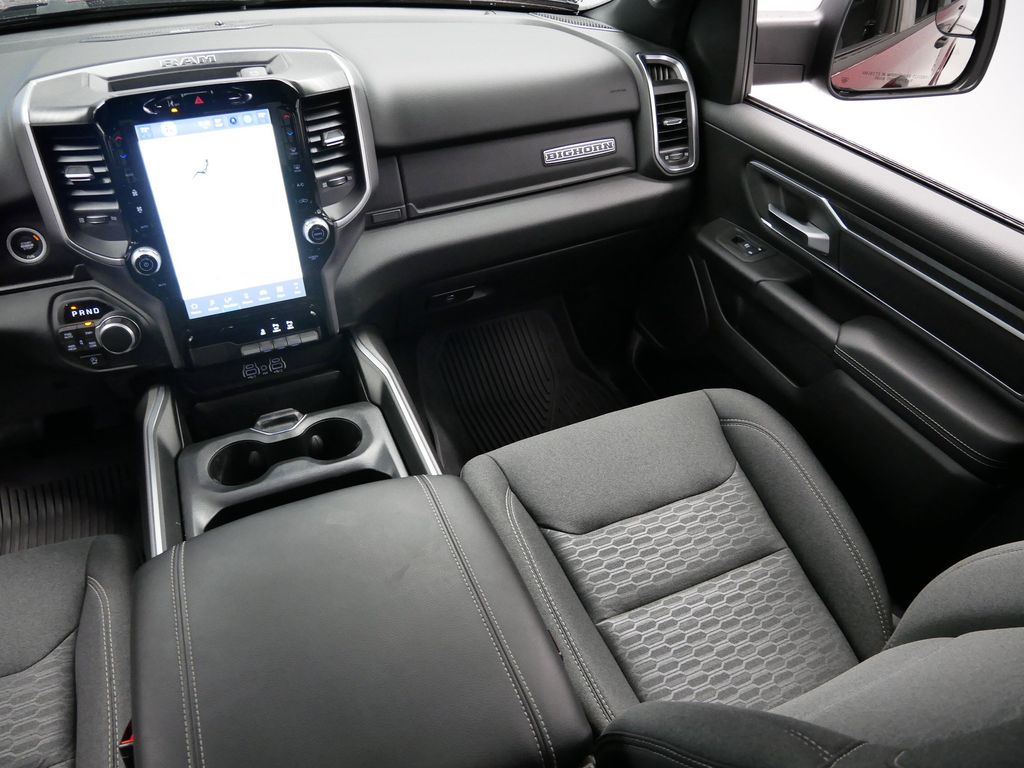 Thumbnail: 2025 RAM 1500 - 15