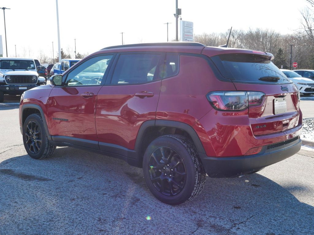 Thumbnail: 2025 Jeep Compass - 15