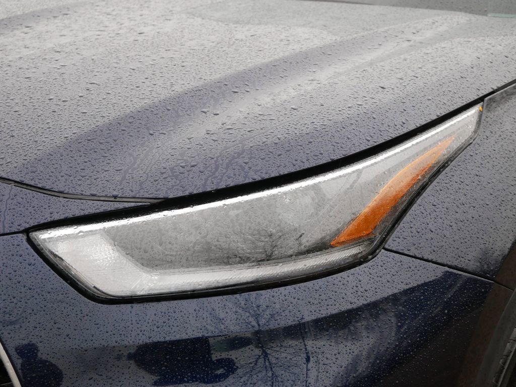 Thumbnail: 2021 Toyota Highlander - 20