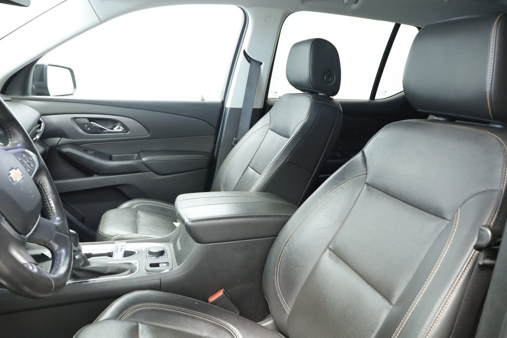 Thumbnail: 2021 Chevrolet Traverse - 28