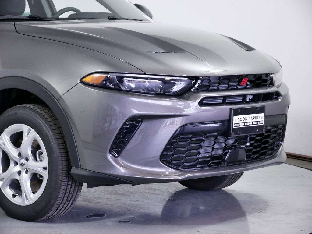 Thumbnail: 2024 Dodge Hornet - 3