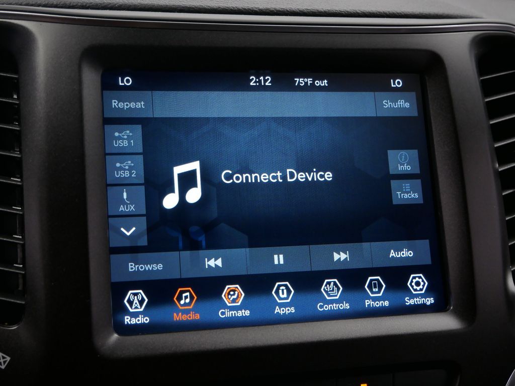 Thumbnail: 2022 Jeep Cherokee - 36