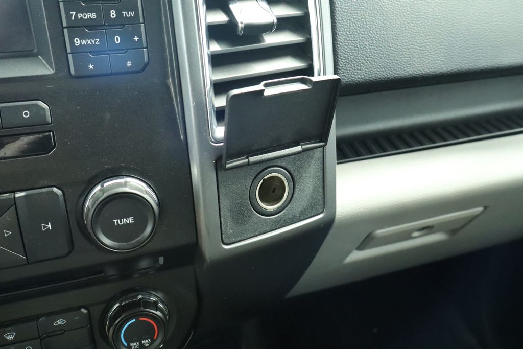 Thumbnail: 2016 Ford F-150 - 49