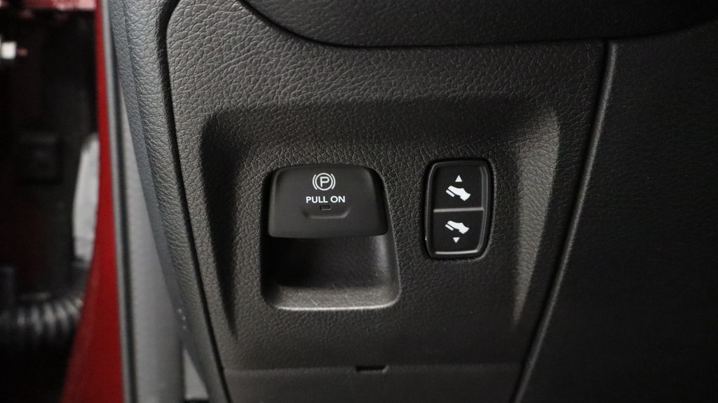 Thumbnail: 2022 RAM 1500 - 36