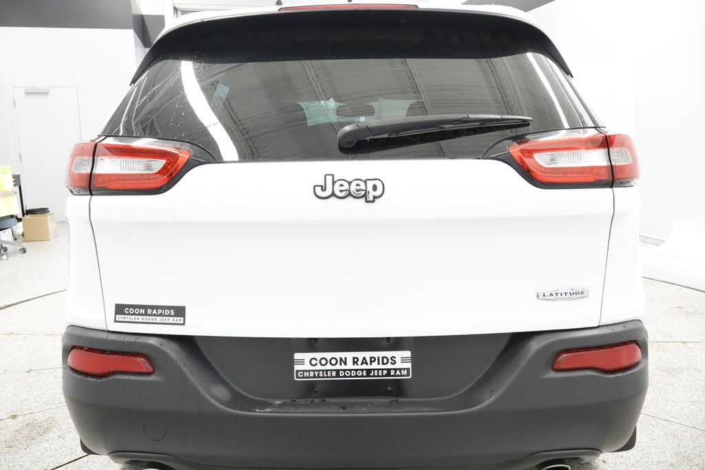 Thumbnail: 2014 Jeep Cherokee - 16
