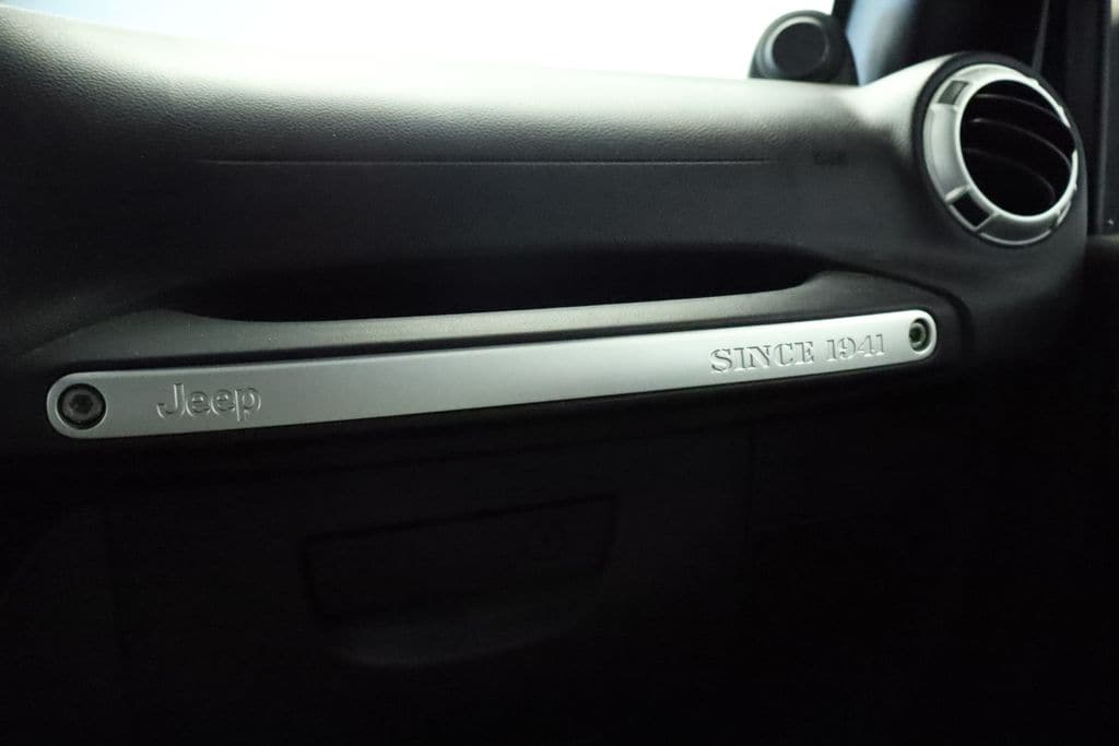 Thumbnail: 2011 Jeep Wrangler - 30