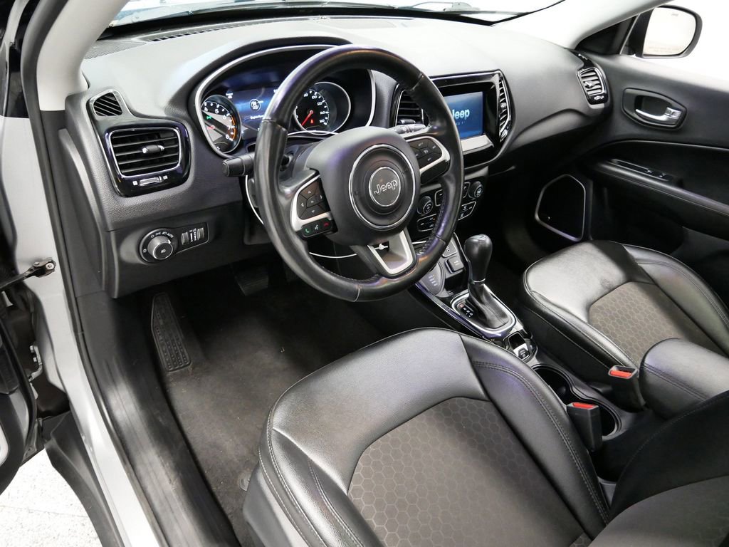 Thumbnail: 2021 Jeep Compass - 23