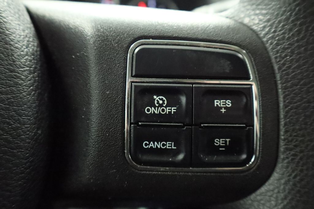 Thumbnail: 2012 Jeep Liberty - 26