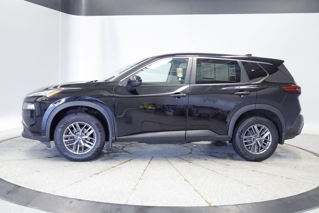 Thumbnail: 2021 Nissan Rogue - 2
