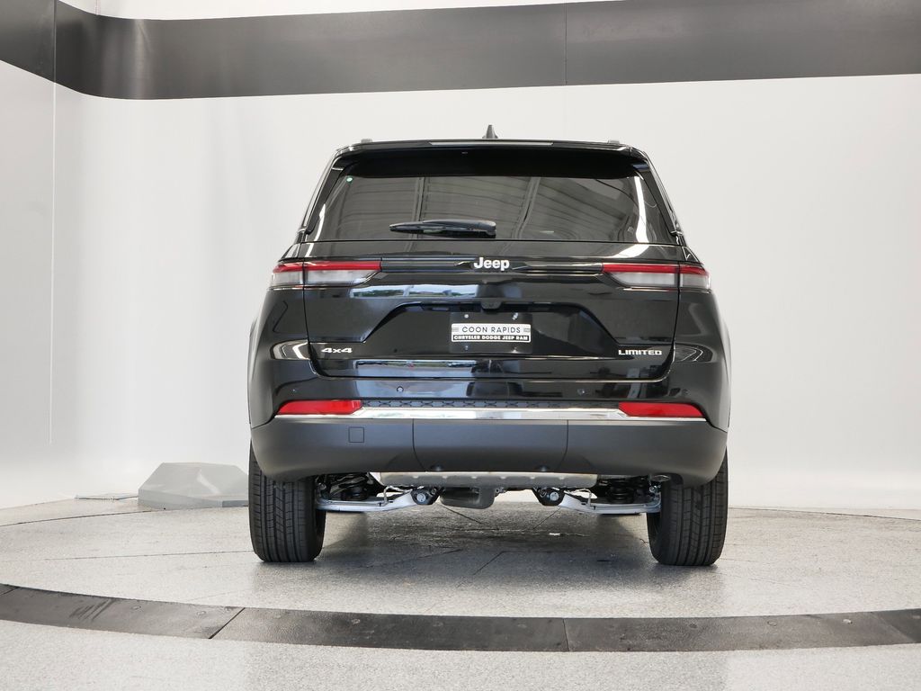 Thumbnail: 2025 Jeep Grand Cherokee - 45