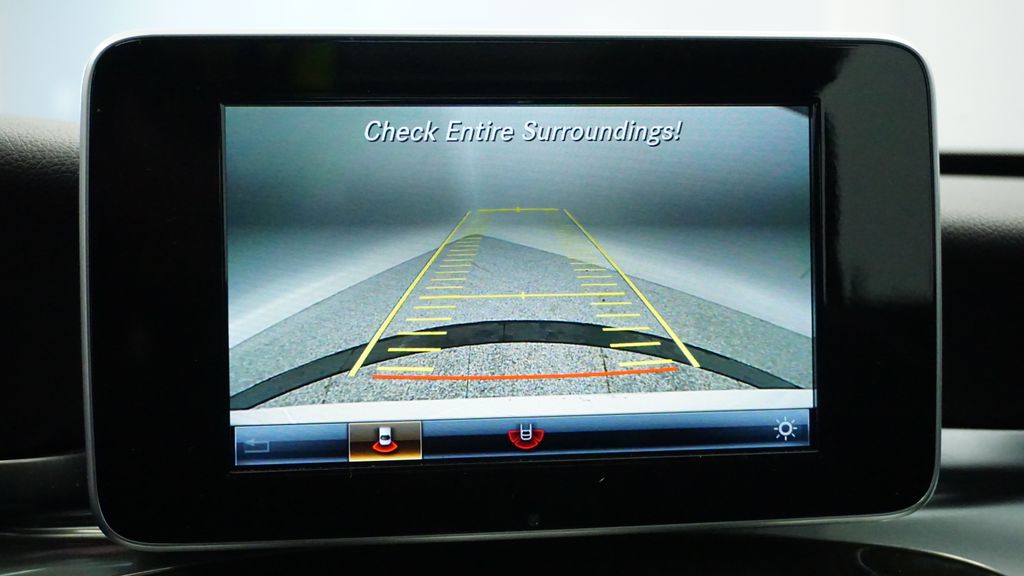 Thumbnail: 2018 Mercedes-Benz C-Class - 29