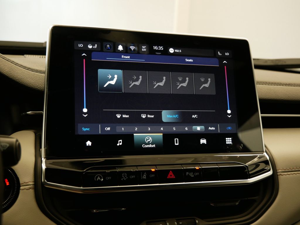 Thumbnail: 2025 Jeep Compass - 28