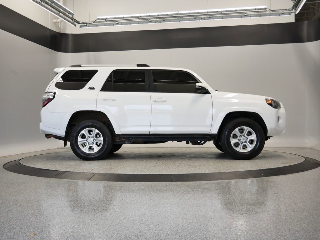 Thumbnail: 2020 Toyota 4Runner - 47