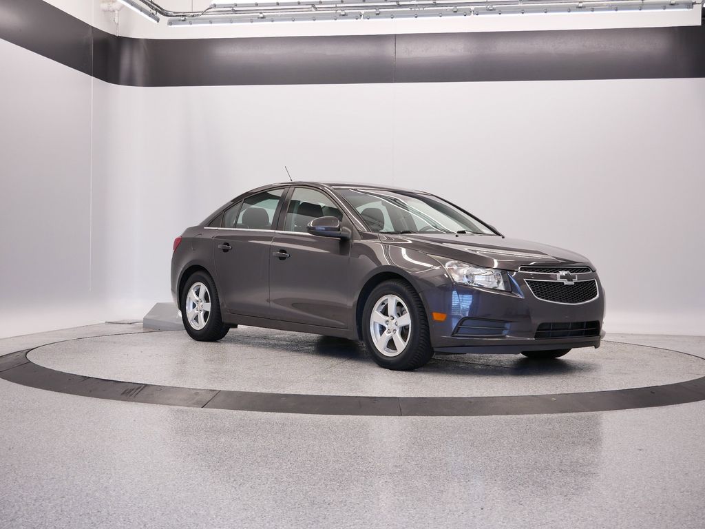 Thumbnail: 2014 Chevrolet Cruze - 10