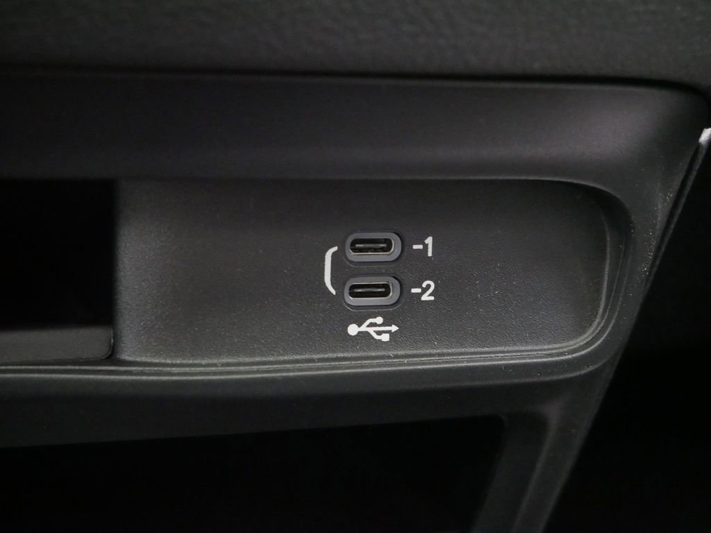 Thumbnail: 2026 Chrysler Pacifica - 47