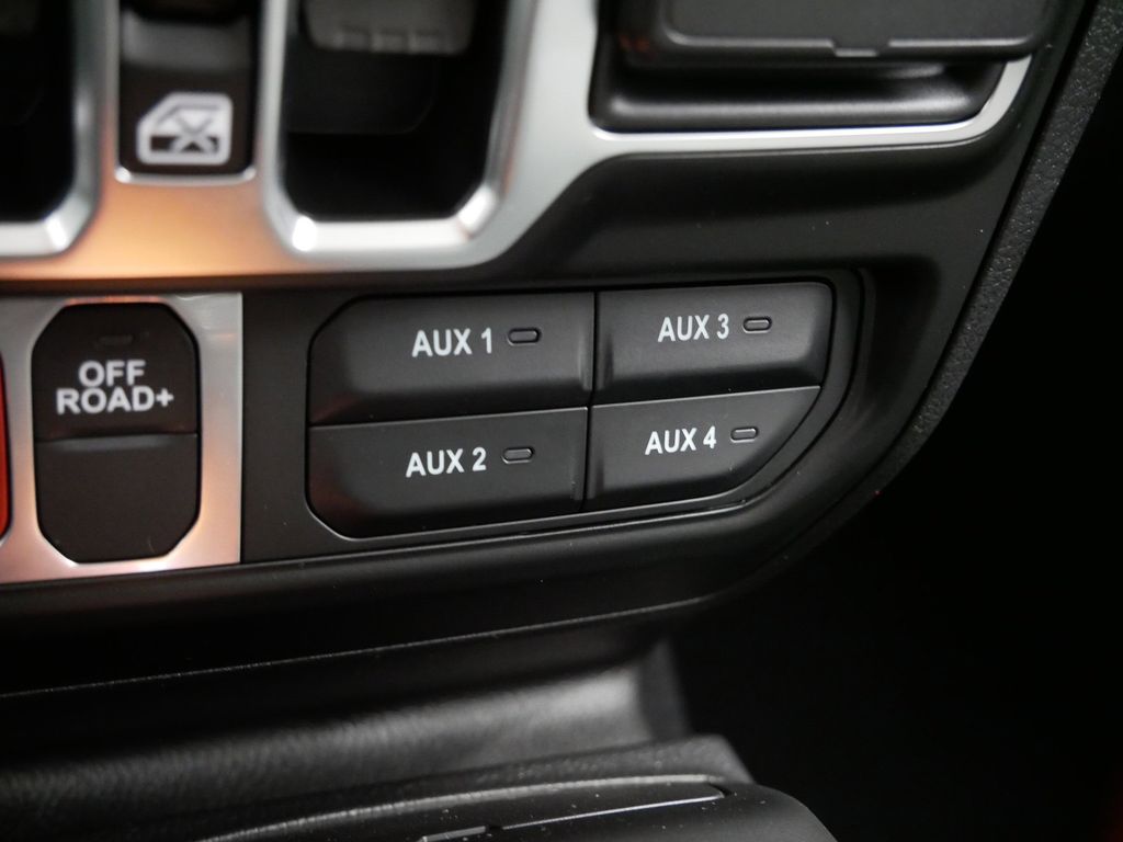 Thumbnail: 2026 Jeep Wrangler - 38