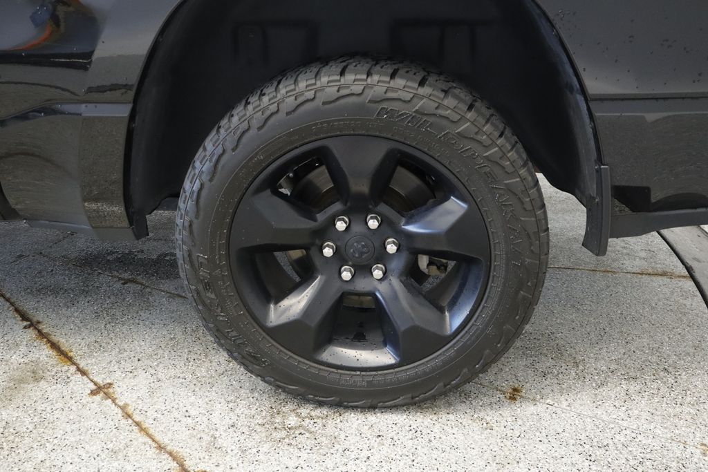 Thumbnail: 2019 RAM 1500 - 17