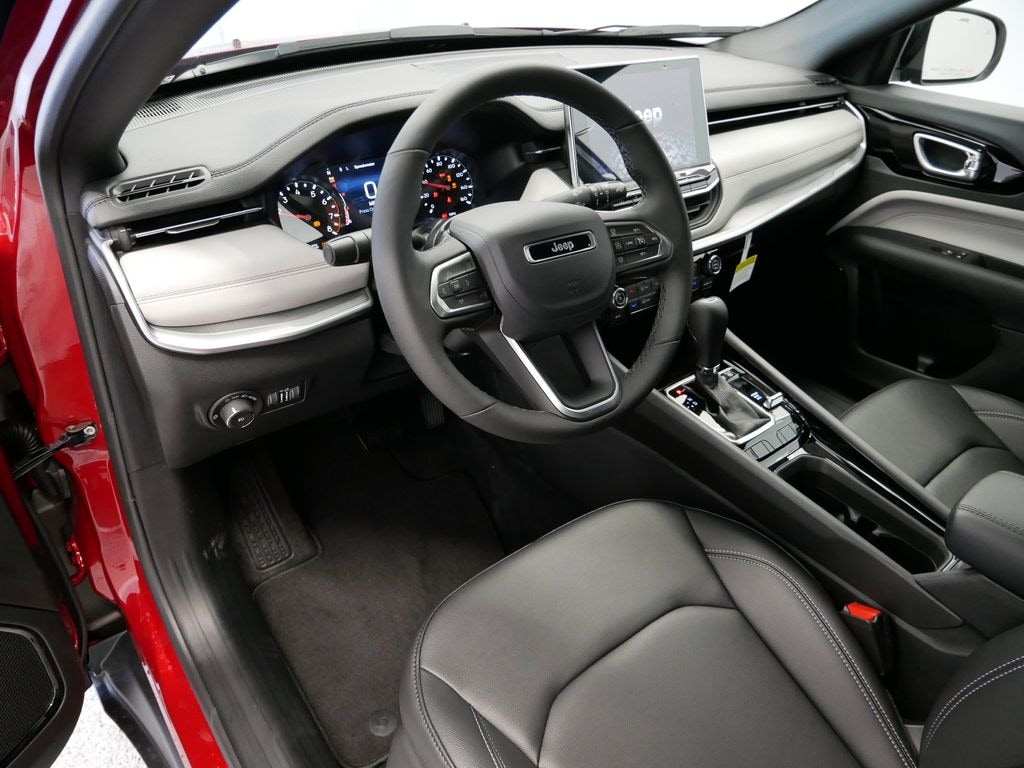 New 2025 Jeep Compass Limited SUV