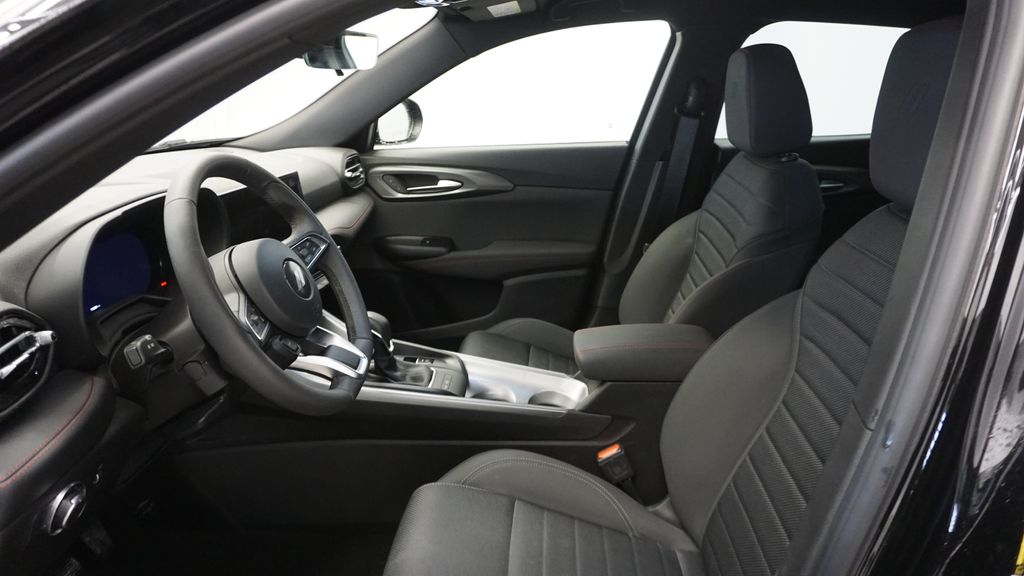 Thumbnail: 2024 Dodge Hornet - 29