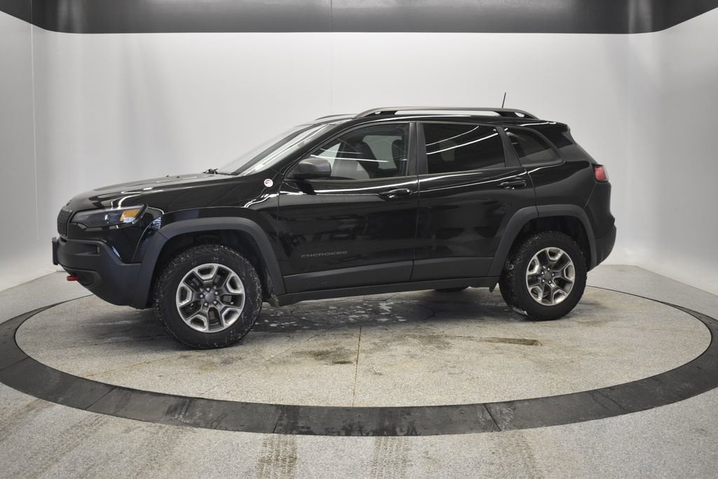 Thumbnail: 2019 Jeep Cherokee - 3
